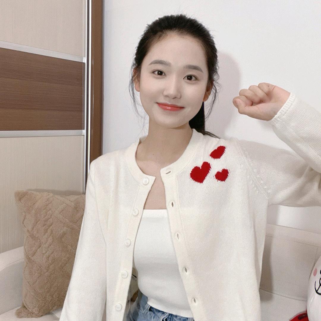 这个少女有点冷