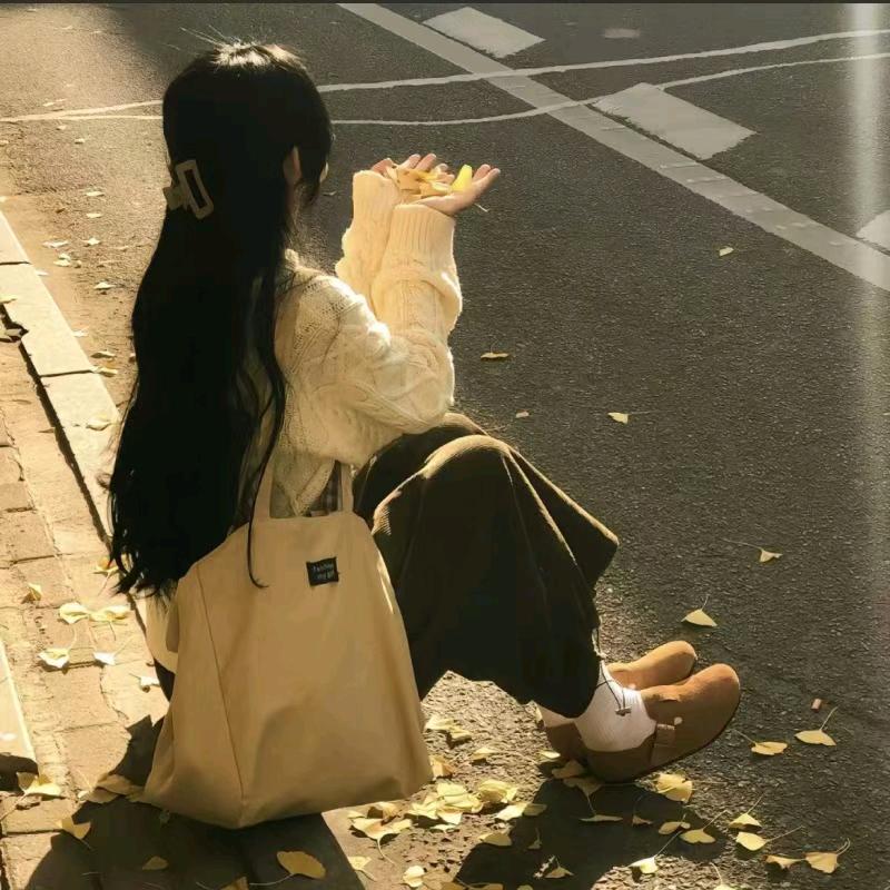 蒋丽