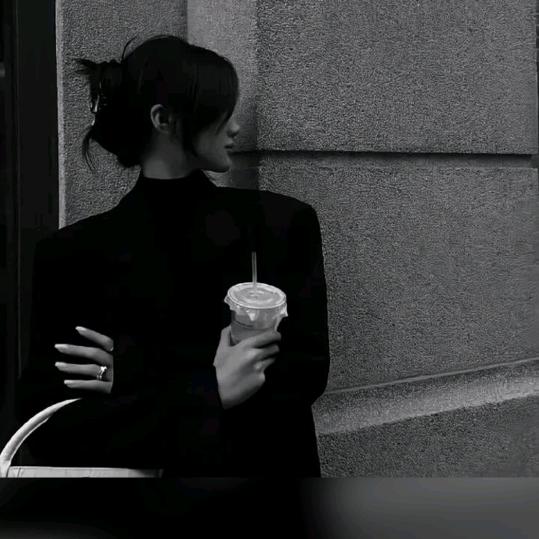 小阿丽