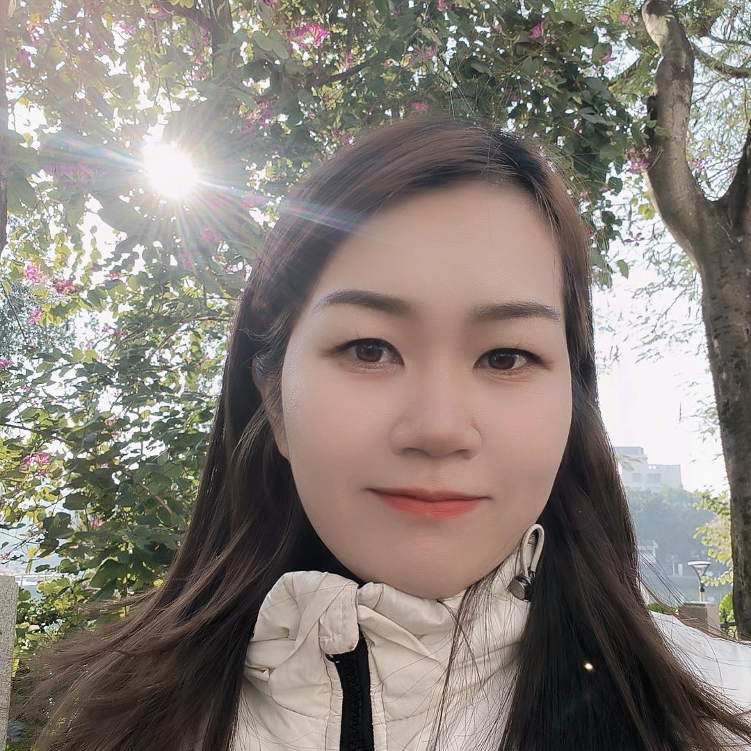 小黄嘉