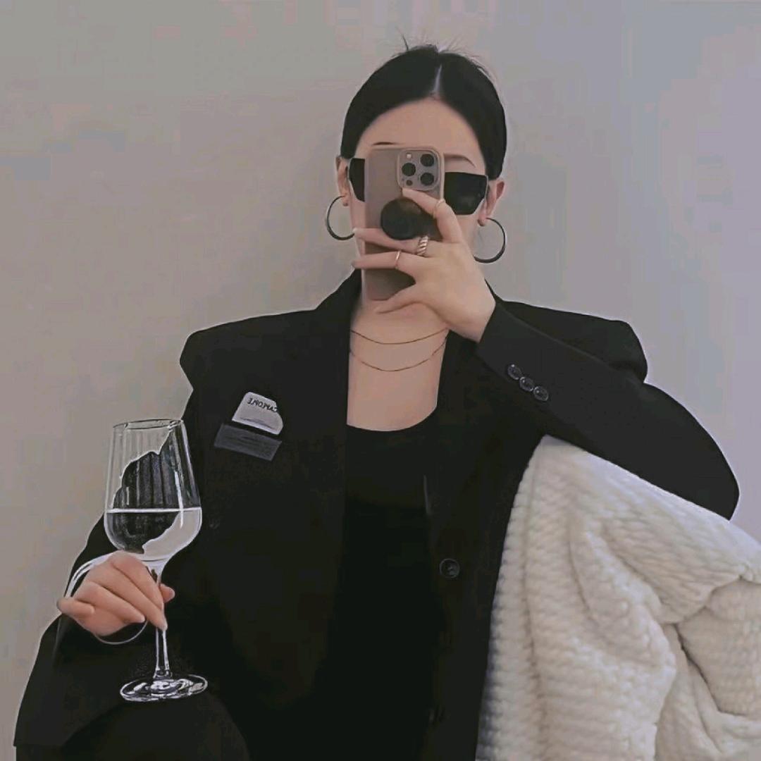 我是鸿姐