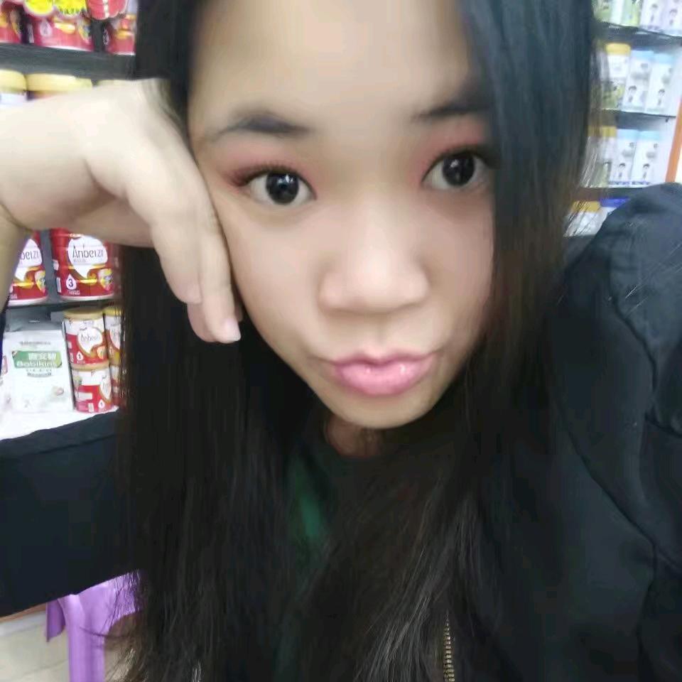 绿姐妹妹小玲玲