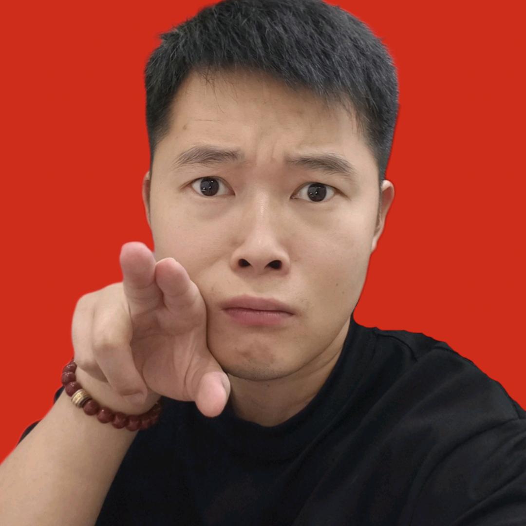 羊羔露两手