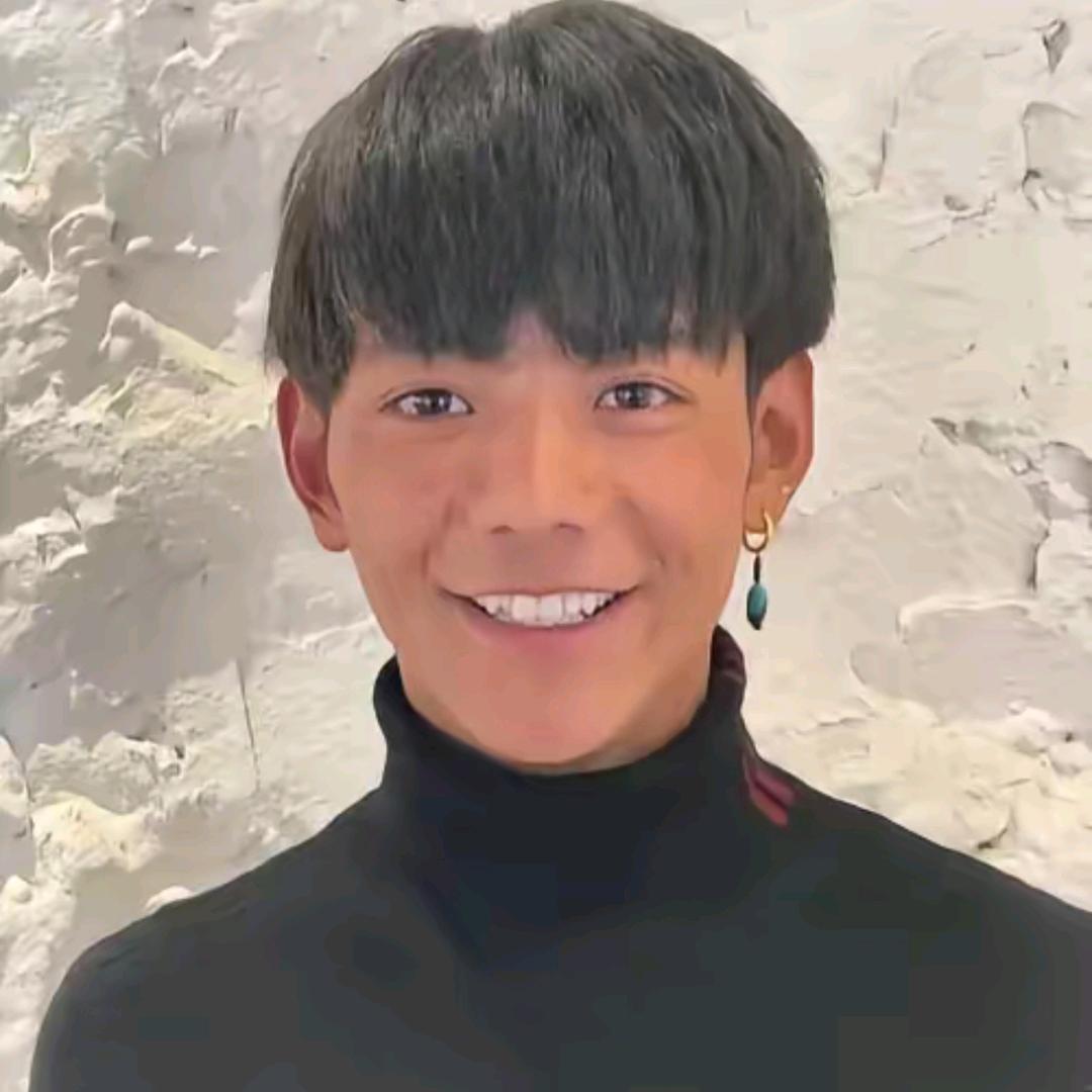蓝莓hhh