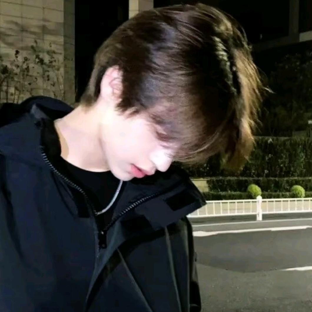 JH