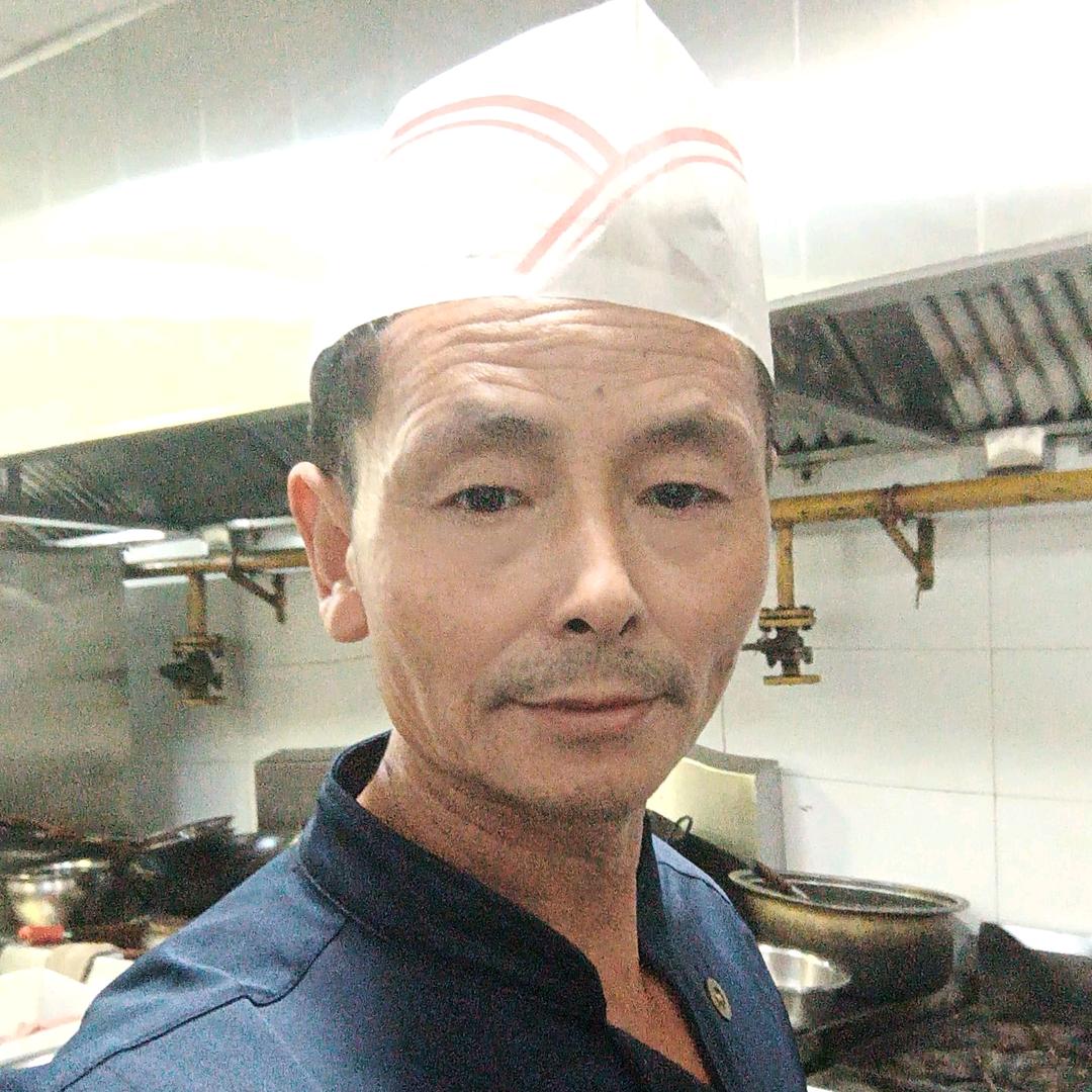 农村人起航回城从业厨师
