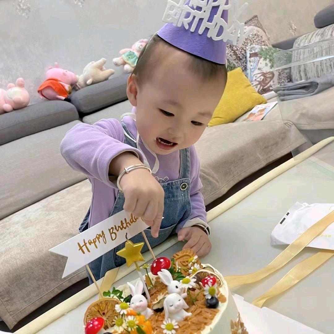 微笑而过
