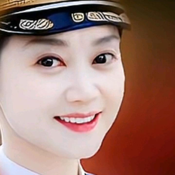 暖心橱窗