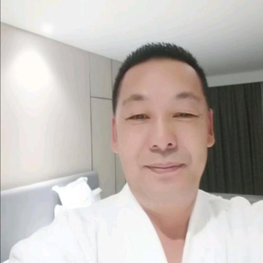 强哥旅居大本营