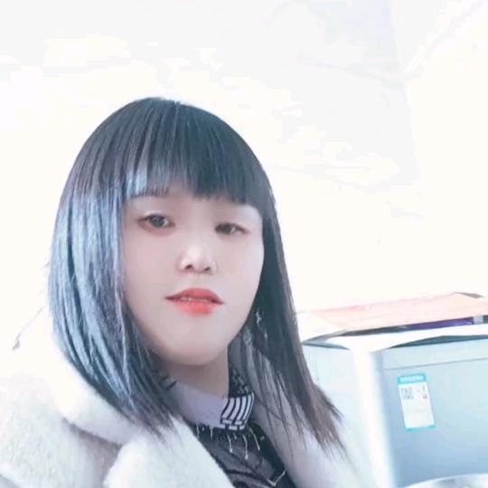 李芬