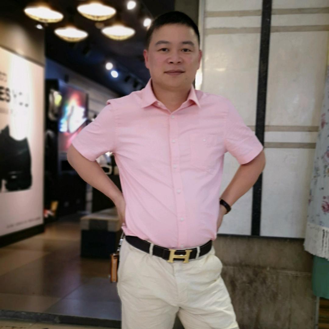 李宇