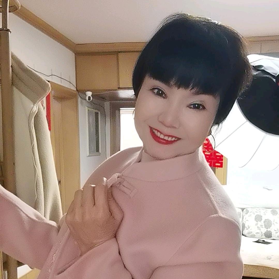 夕夕奶奶首播（晚上八点十分开播