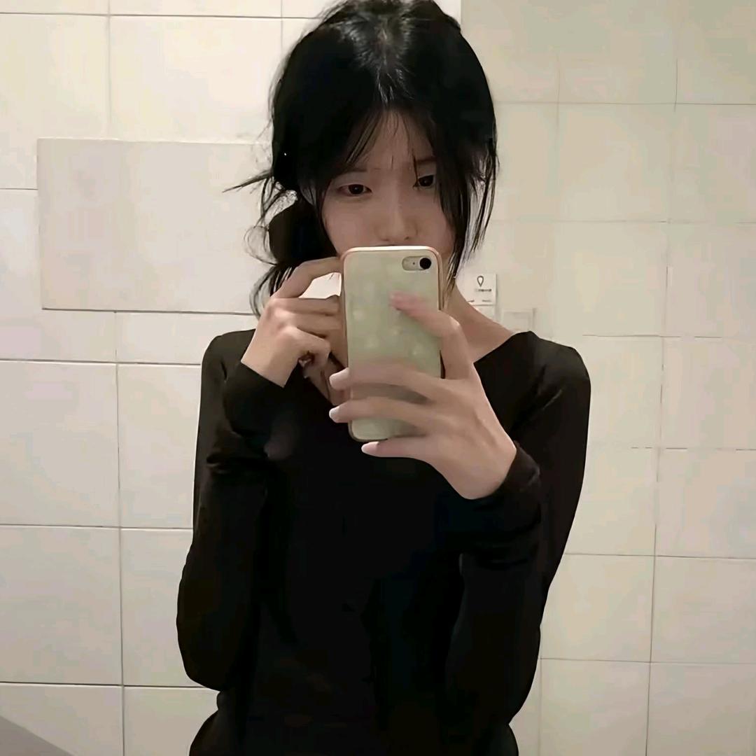 晕了咩.