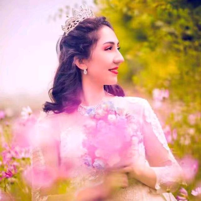 美女美衣