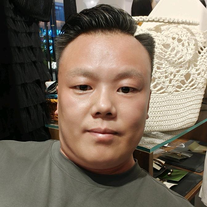 自由牛马尹先生
