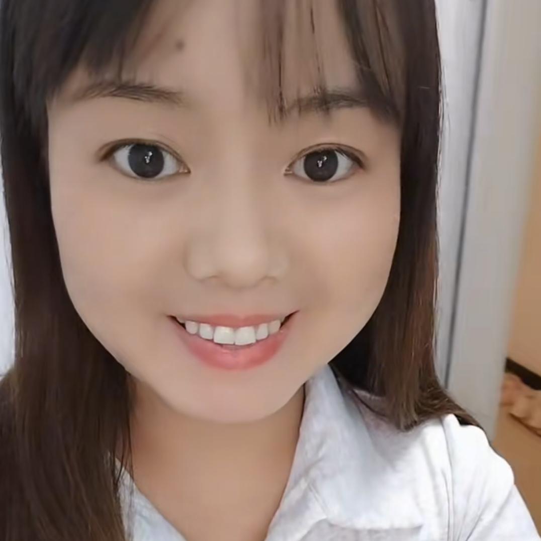 爱笑的杨杨🍎🍎🍎🍎🍎