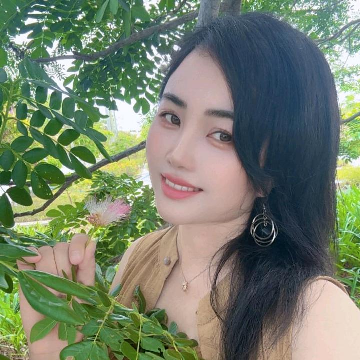 颜颜💖920直播