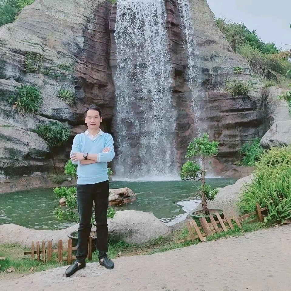 鑫富隆实业古辉强