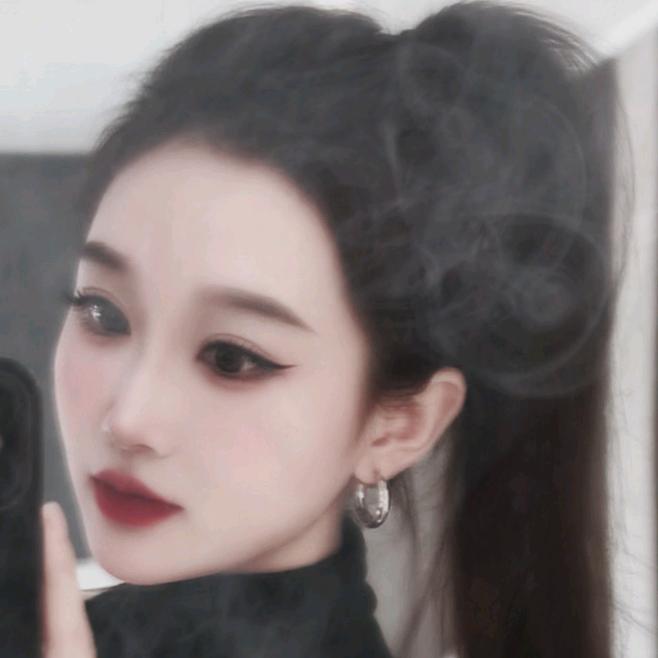💋
