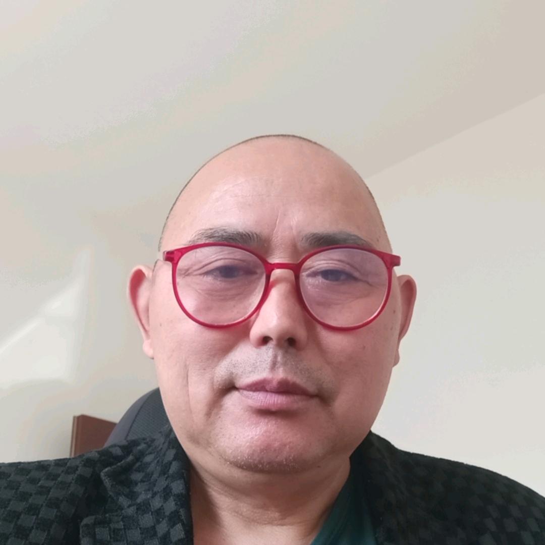 一个好人谭佰通