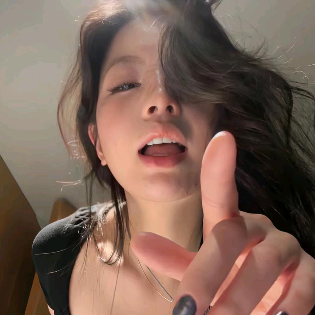 送你花花呐💐