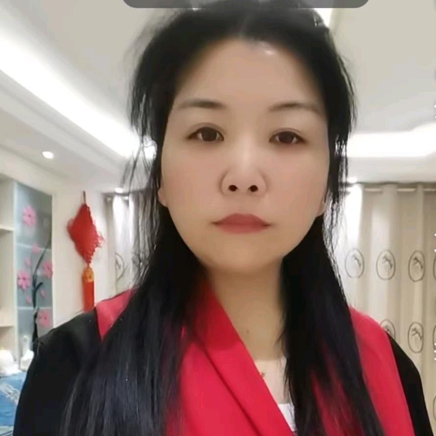云云姐🎤早上7点50