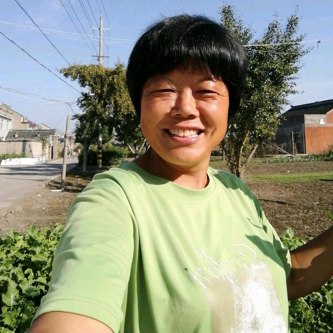 农村大姐(上午9.50)开播