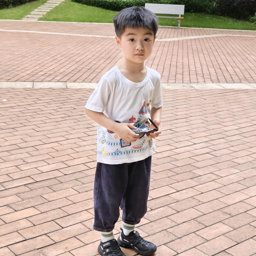 小小林宝