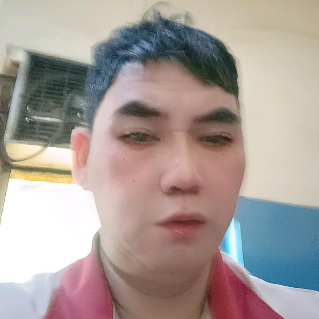 洪  哥