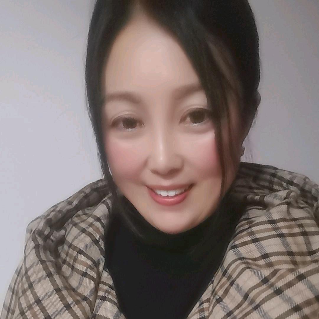 管夕瑶