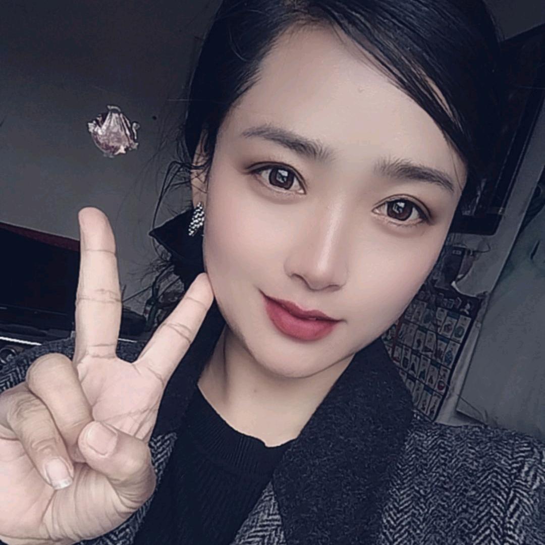 ༺ۣۣۖۖ 卖混凝土☯︎的艳子༻