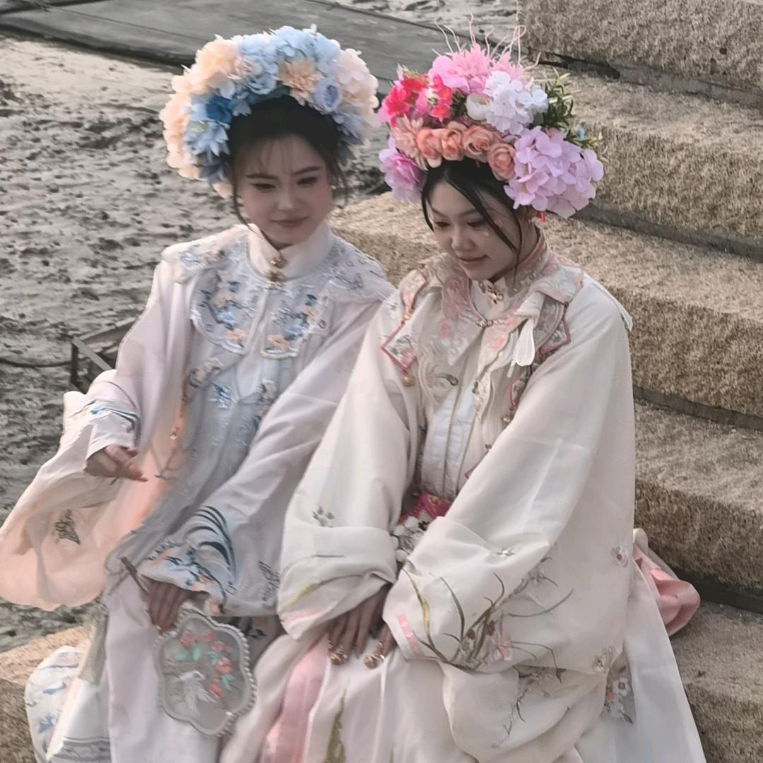鑫 鑫 百 货
