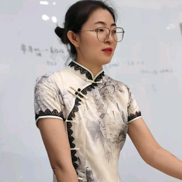 请叫我姜小姐