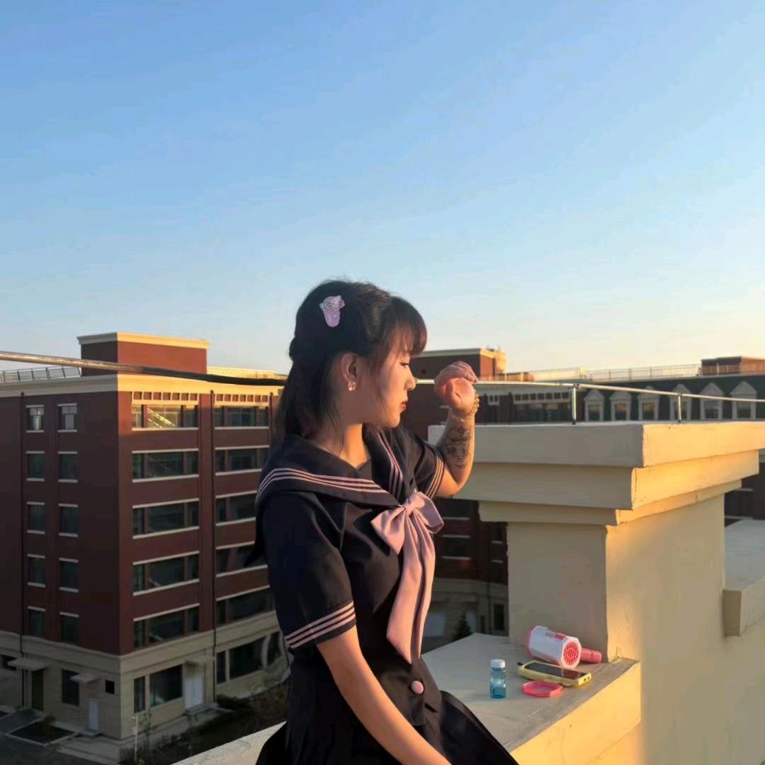 Mini雯"
