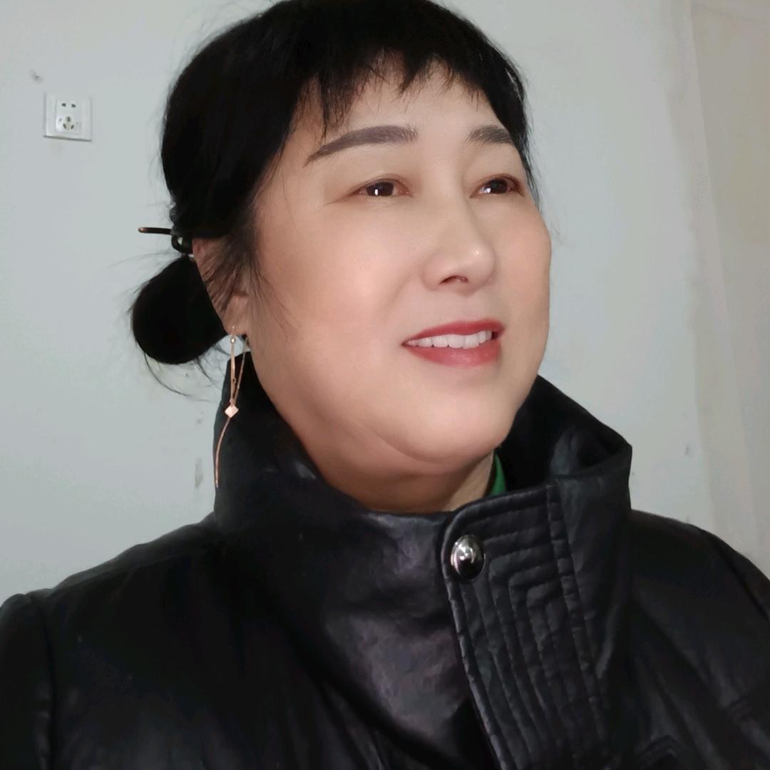 杜霞