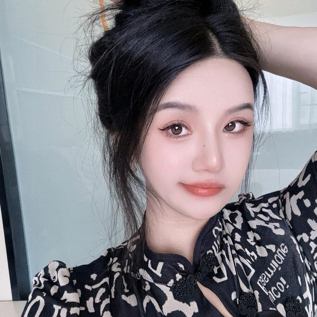 深情少萝皇