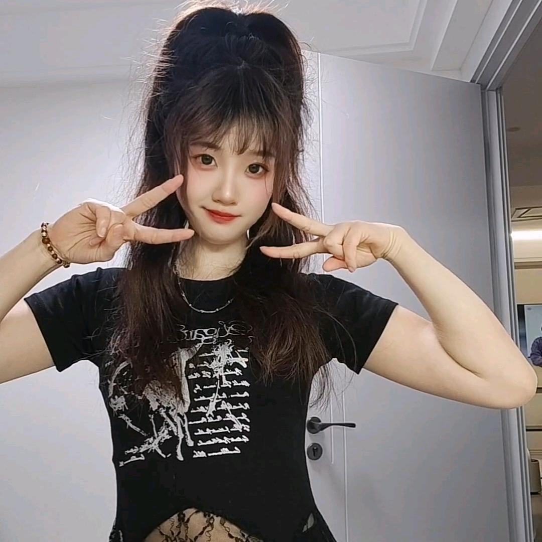 包子不含糖 。