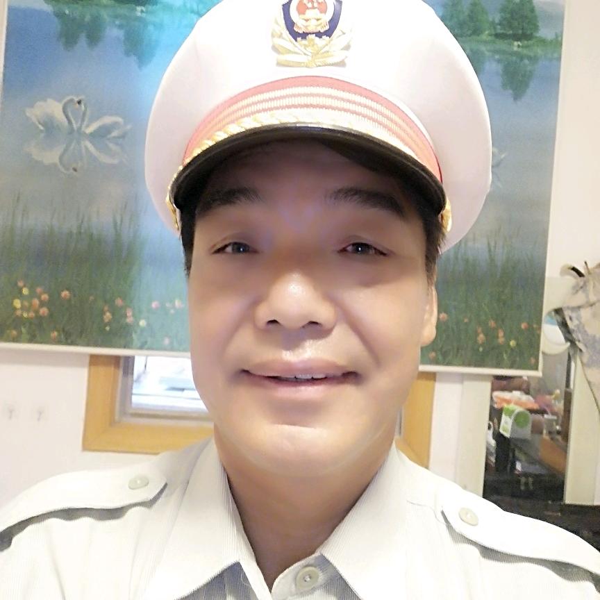 尹天坤笑口常开乐队