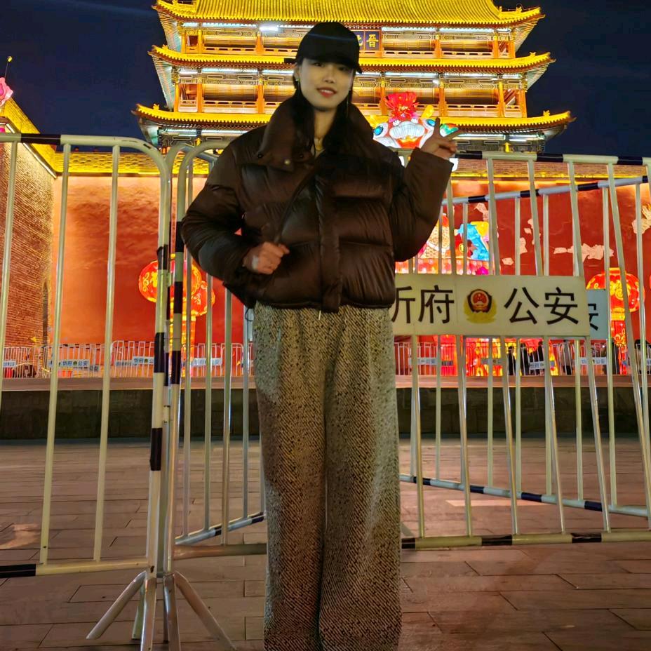 木凌凌