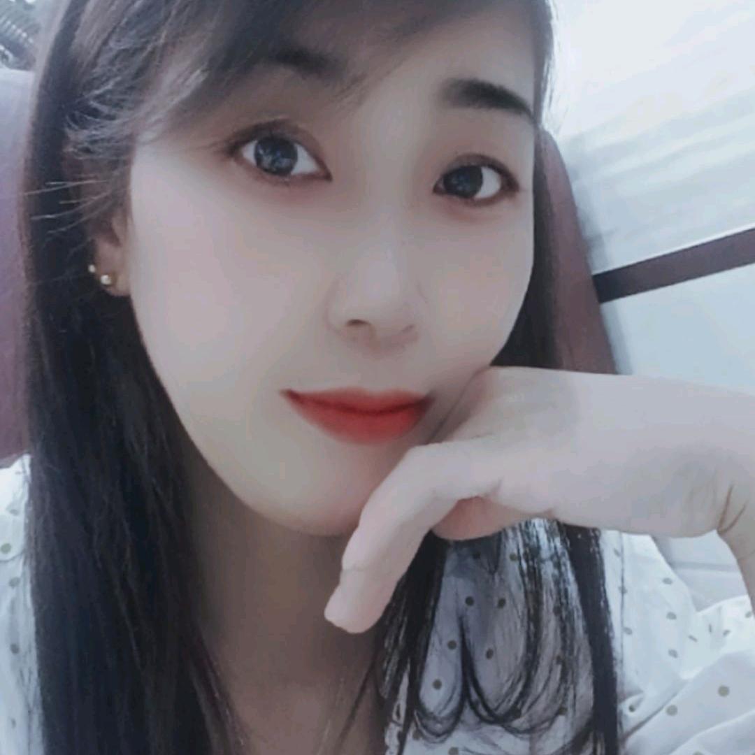 陌  然