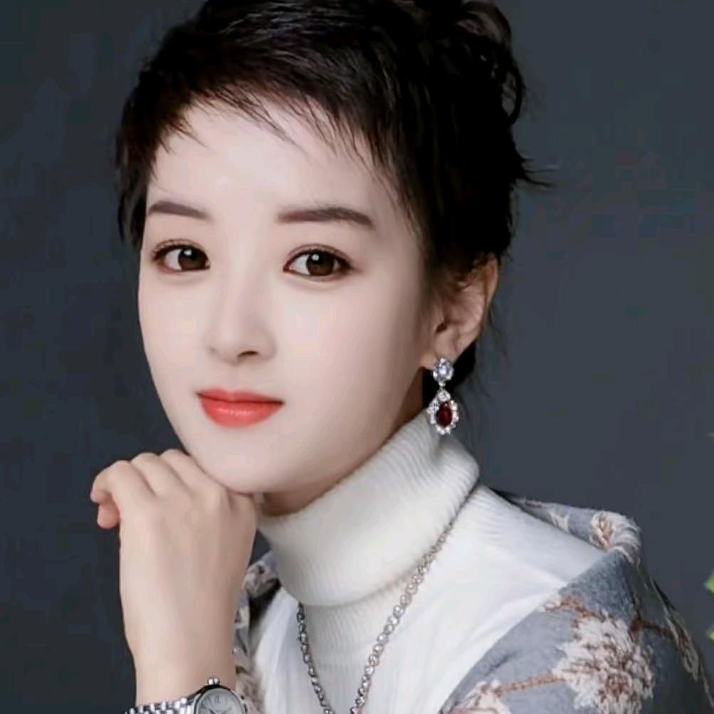 秋水伊人
