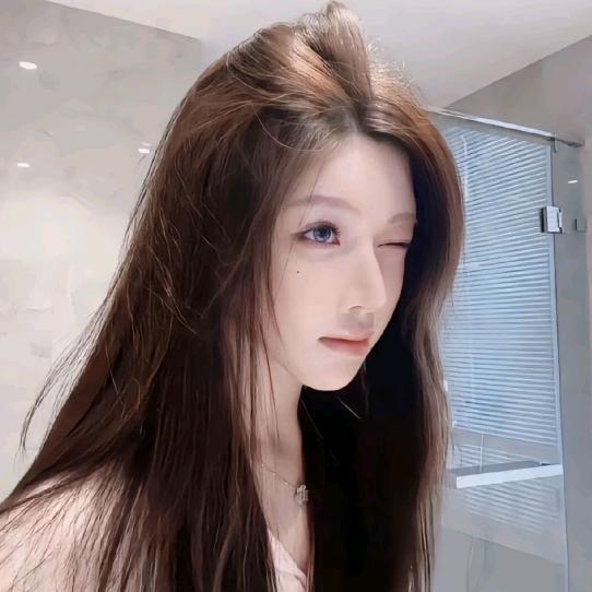 猛掐你大腿里子