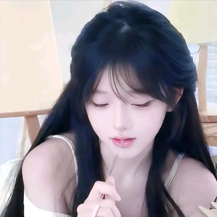 解说员小鹿