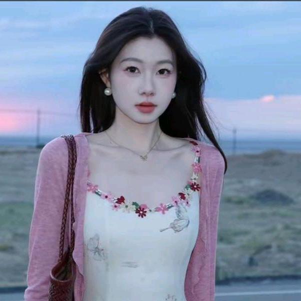 一尧(时尚穿搭)