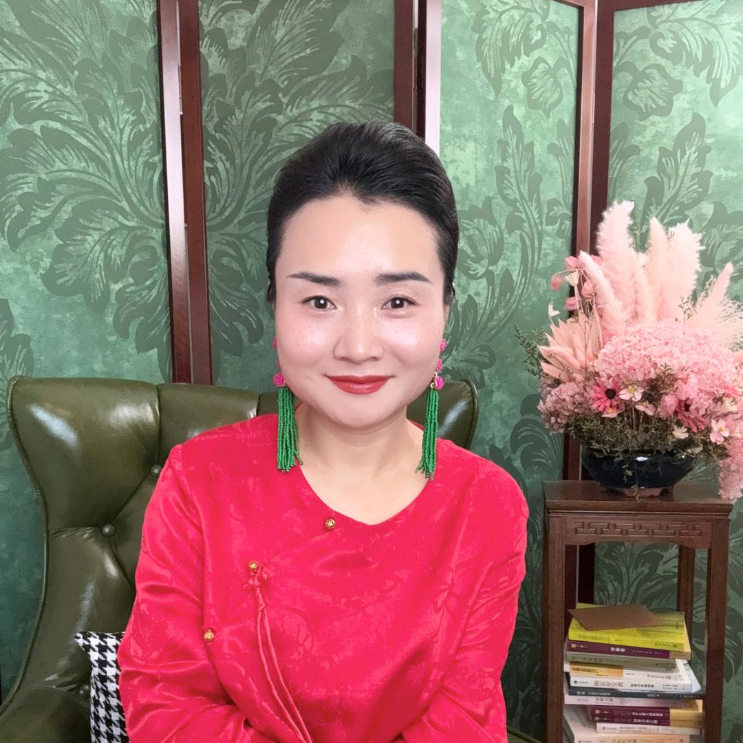 沪易文化乔亿