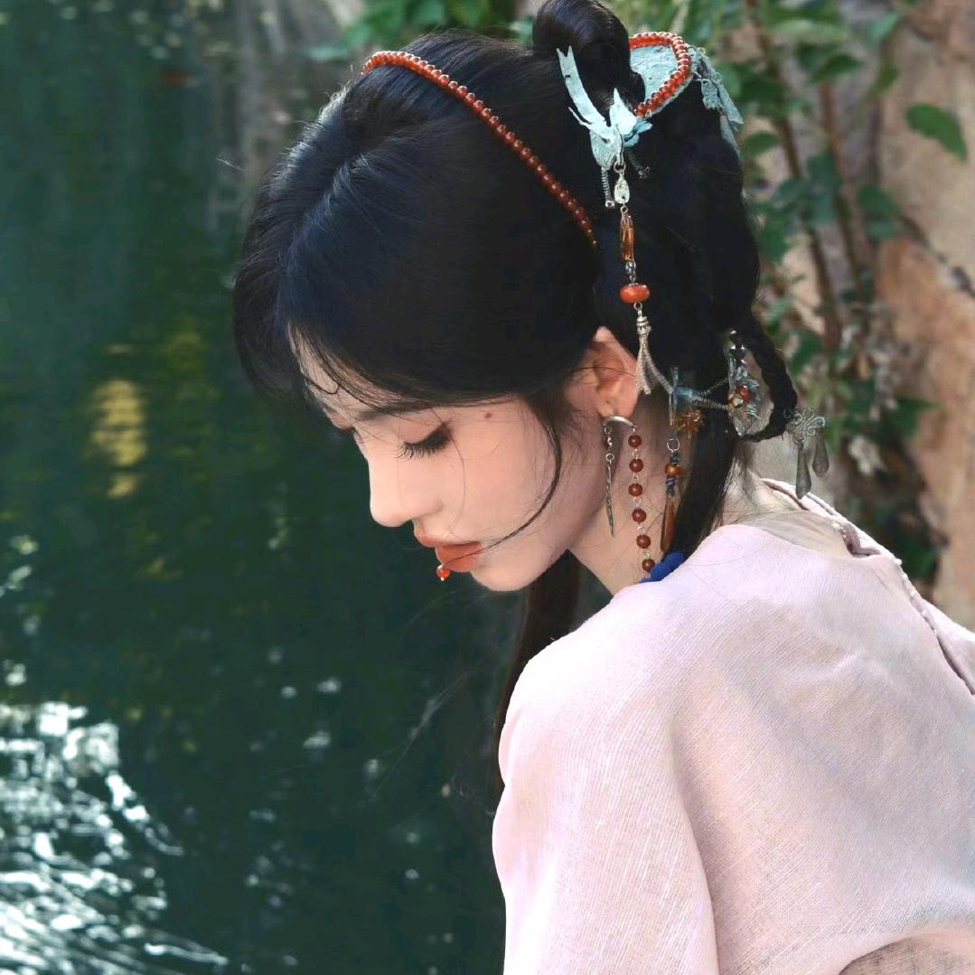 婧 芊 意🅥