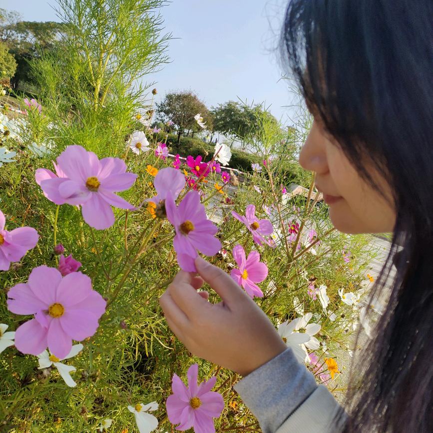 小芳好正经