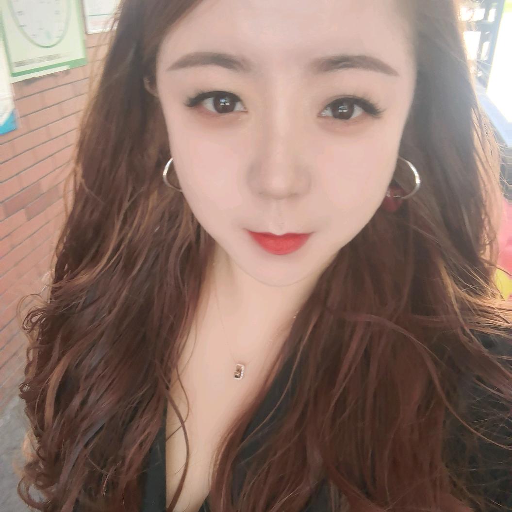 洋妮