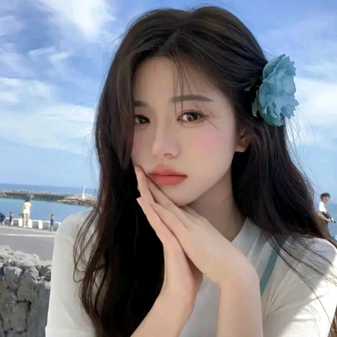 苗👑苗🎤下午3点20分