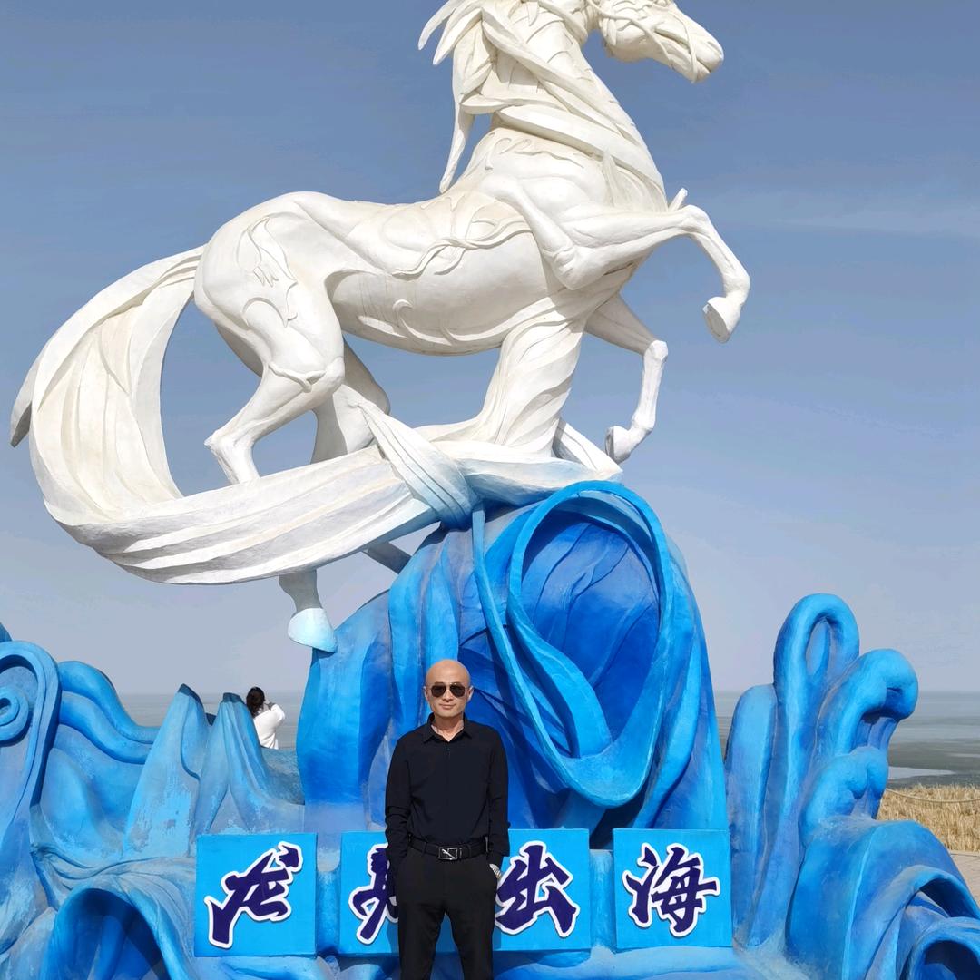 金沙滩东哥